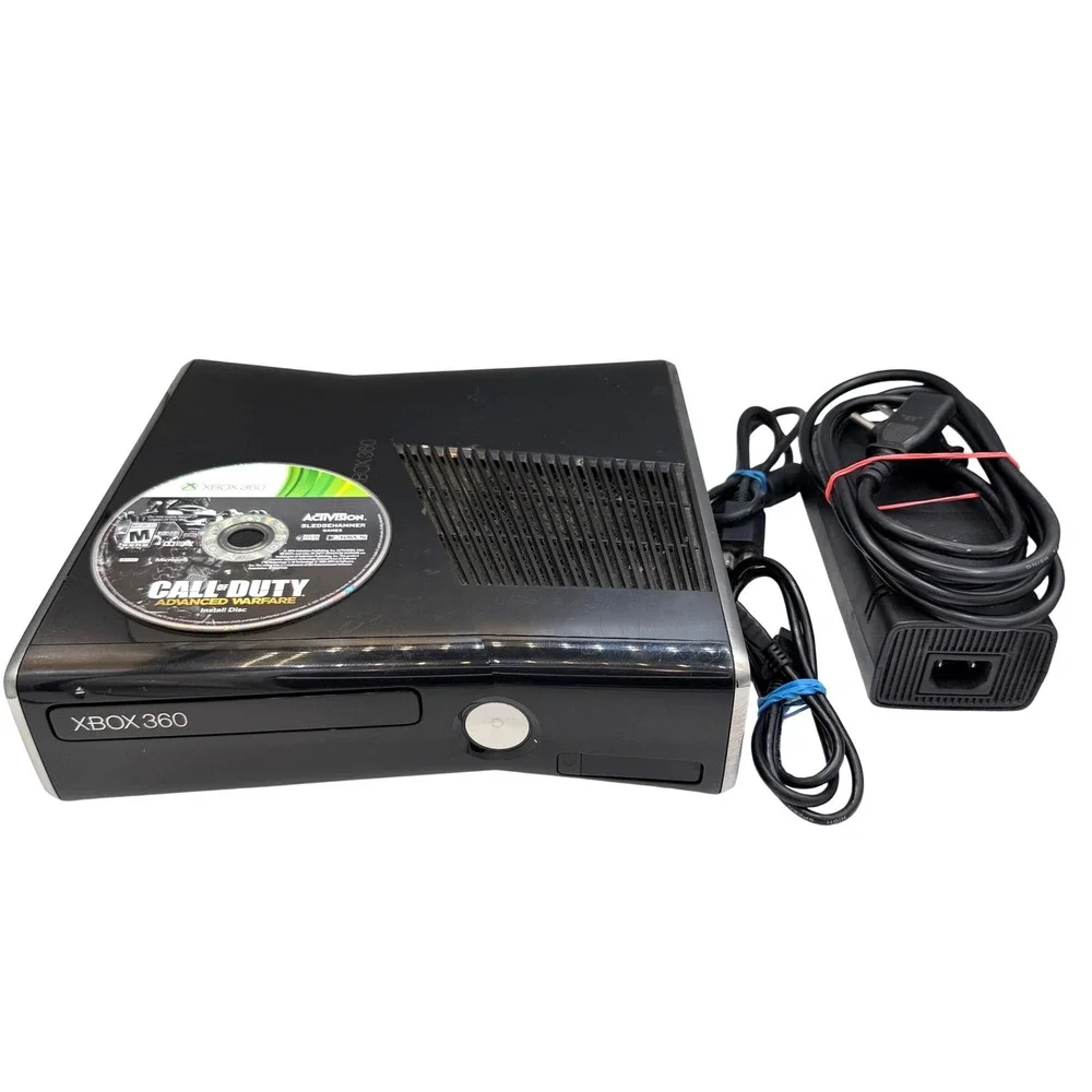 Microsoft Xbox 360 S Console Model 1439 Gloss Black Bundle W/ COD Disc & Cables